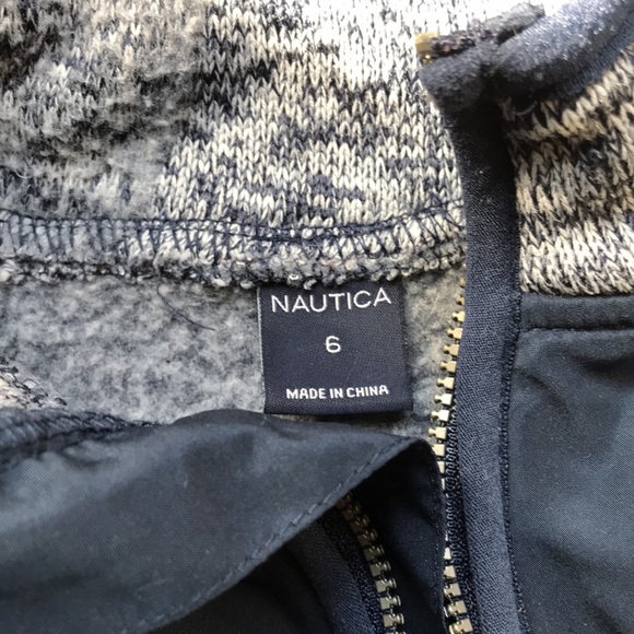 Boys pull over. Nautica - Picture 4 of 10